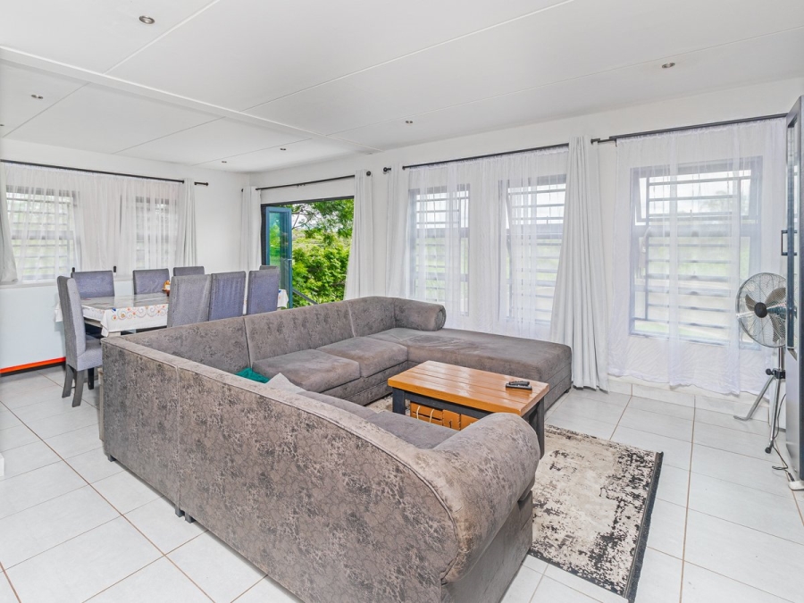 3 Bedroom Property for Sale in Melodie North West